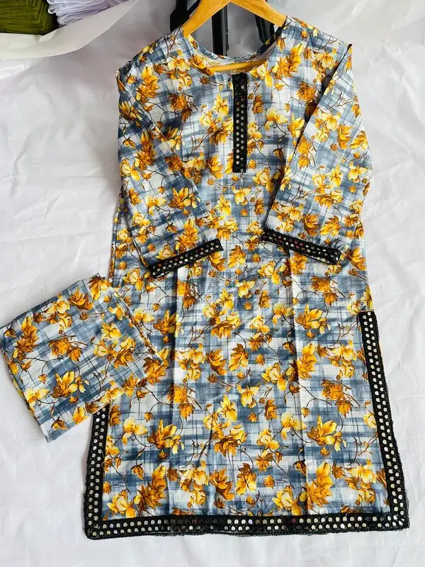 Digital Printed Lawn (Yellow Printed Flowers)  with 9mm Lace 2pc