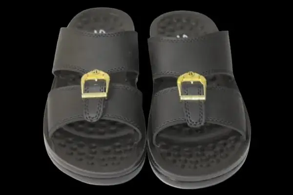 Sabai Thai Comfort Black Color Synthetic Leather Upper With Reflex Insole And Polyurethane Sole Slippers For Men S5183