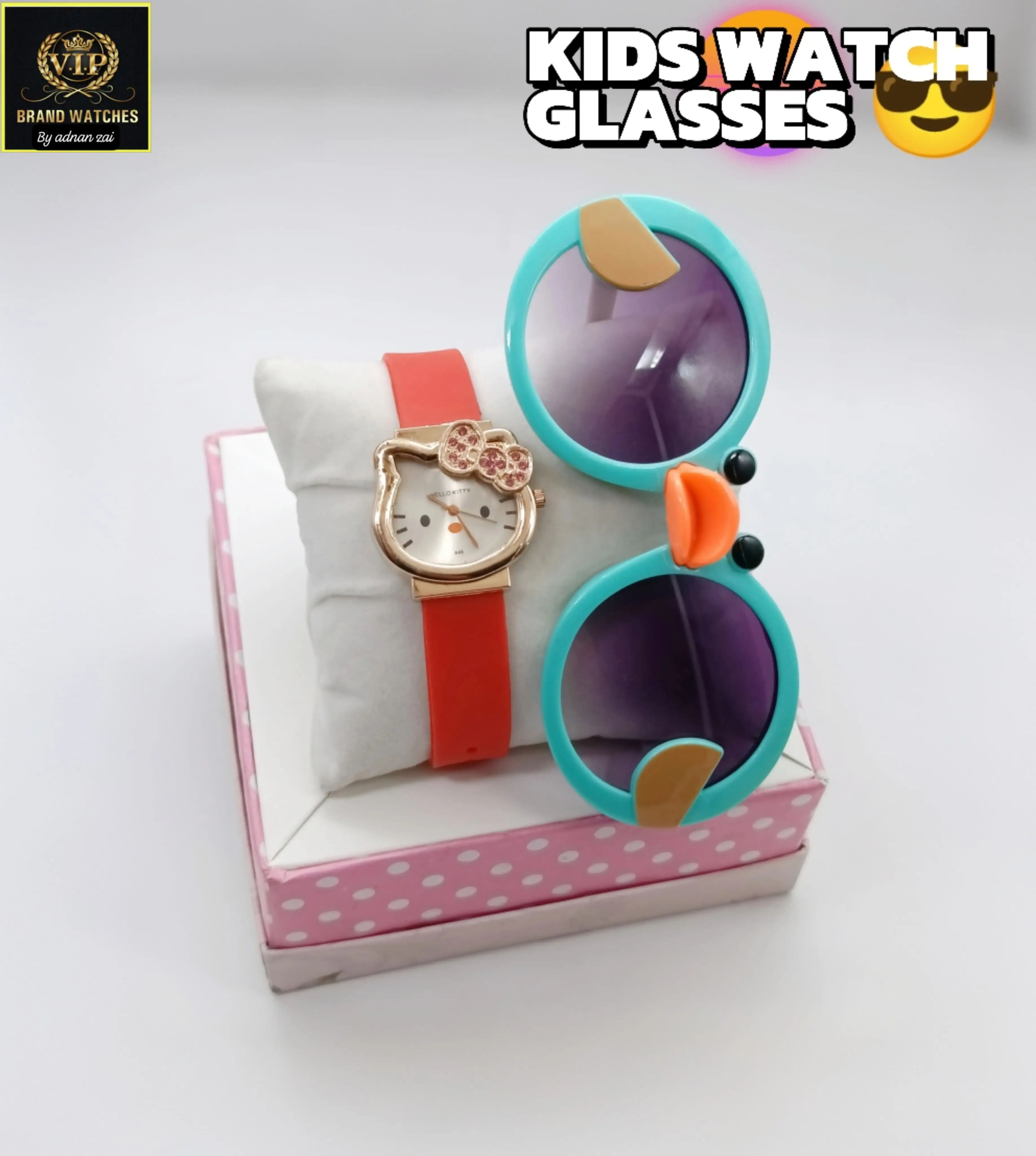 Hello Kitty Kids Watch Gift Set – Cute & Colorful Design