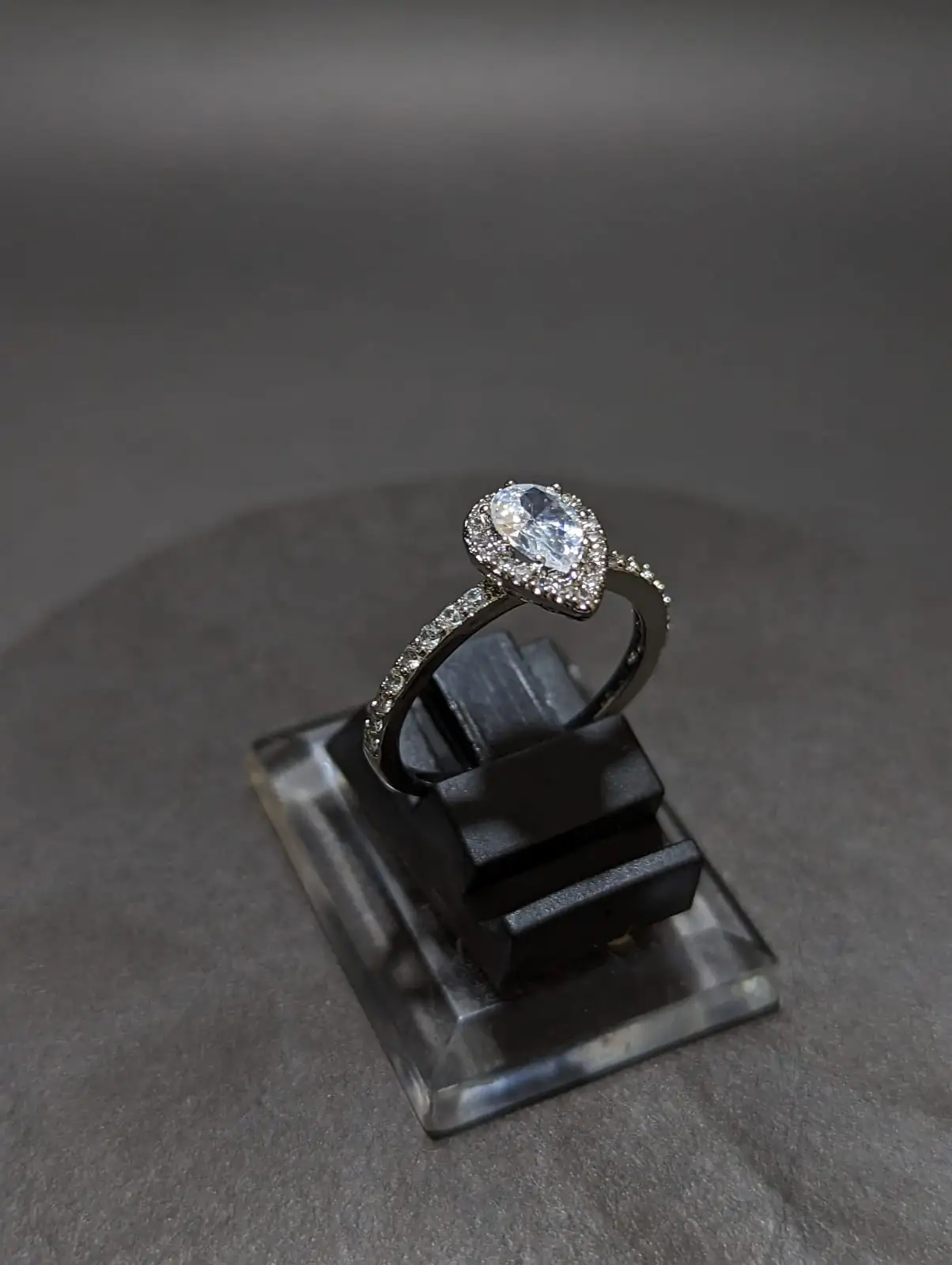 Embellisher Classic Silver Gorgeous Ring