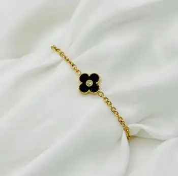 Clover Time Piece Black