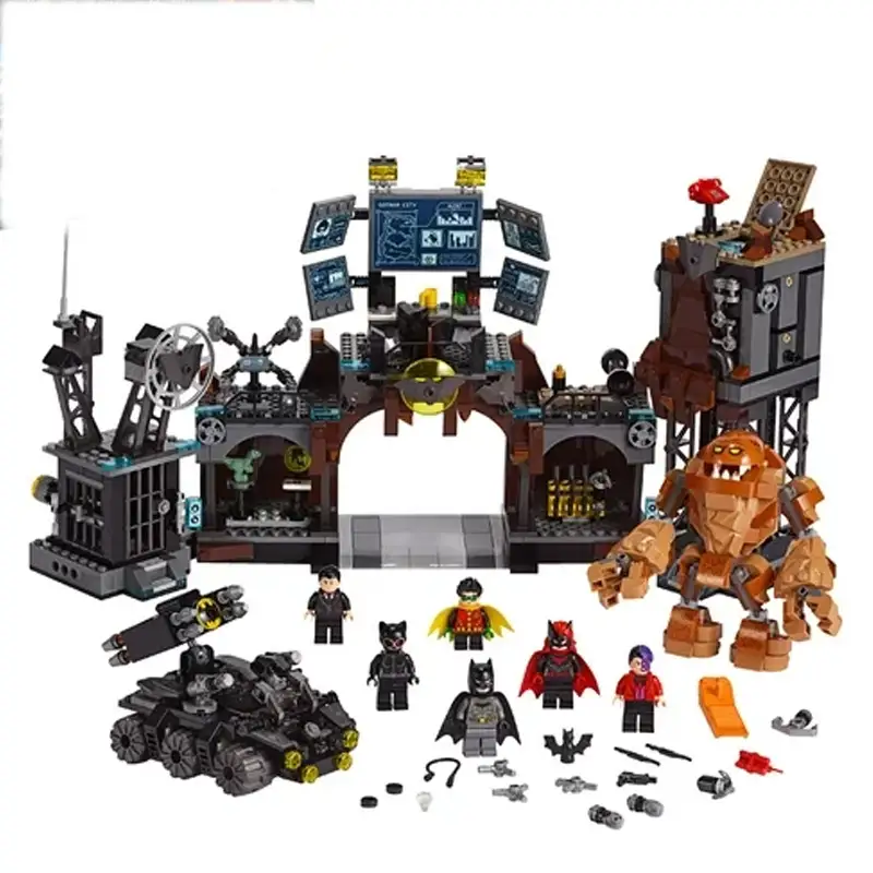 Batman Batcave ClayFace Invasion Building Blocks Toys Lari -1071 Pcs