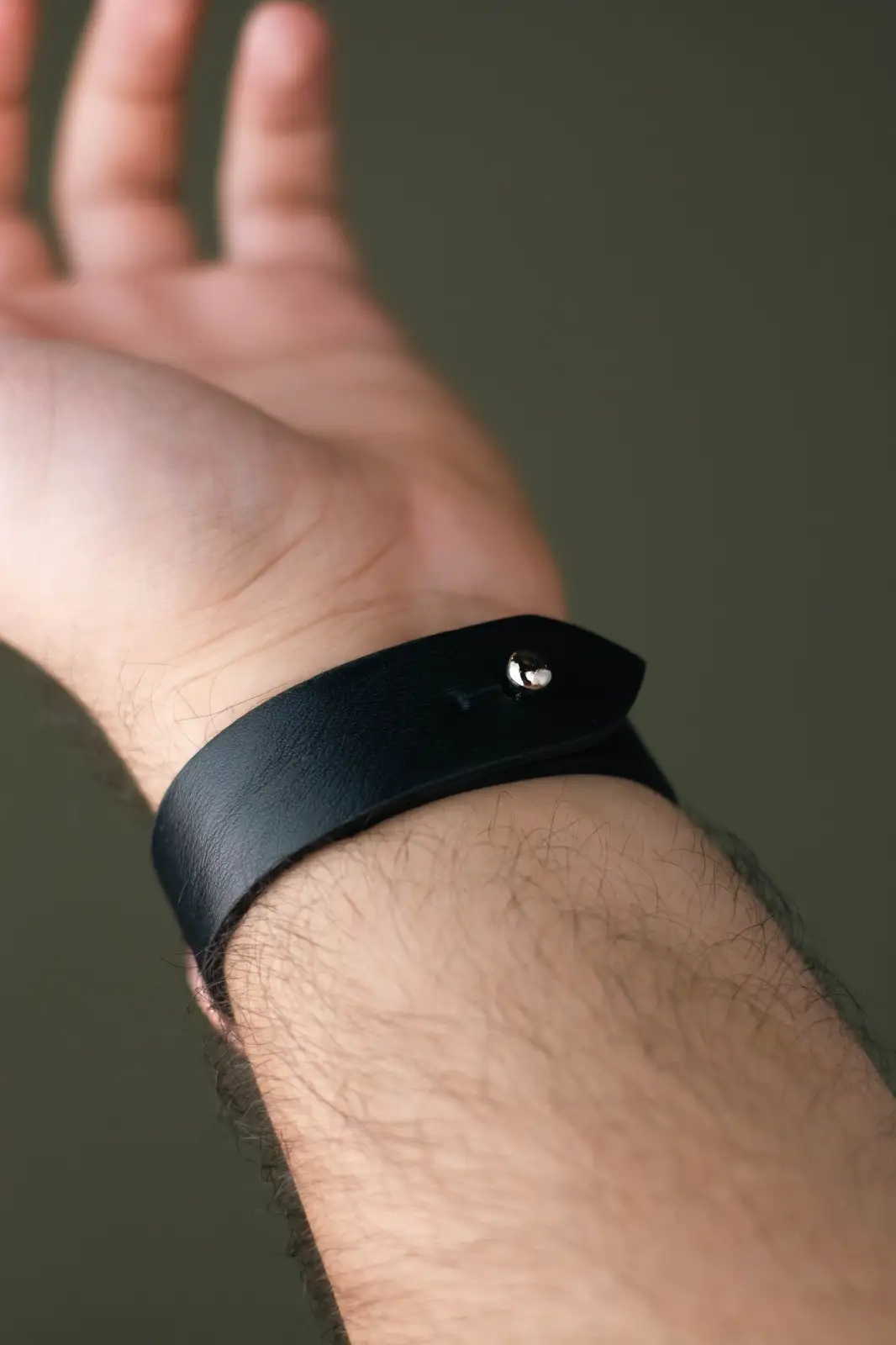 Waji's | Black Apple Watch Strap - Pure Leather Strap